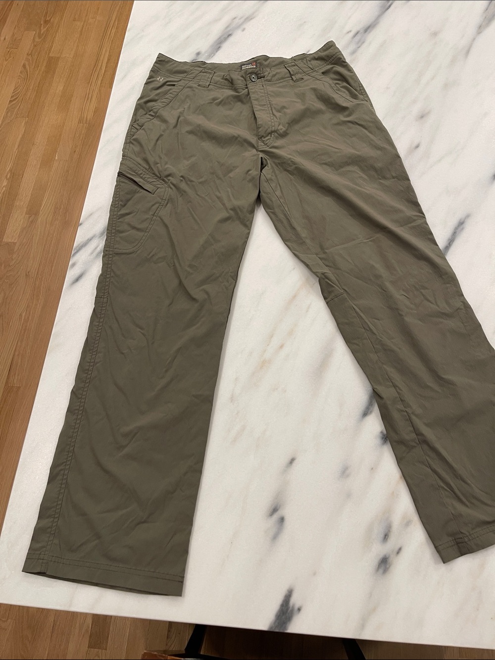 Royal Robbins Olive Cargo Pants men’s 34x32